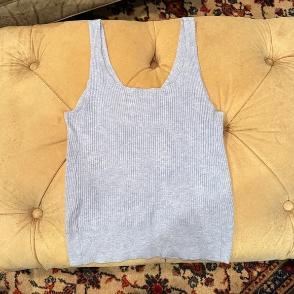Light Blue Ribbed Tank Top - Picture 3 of 3